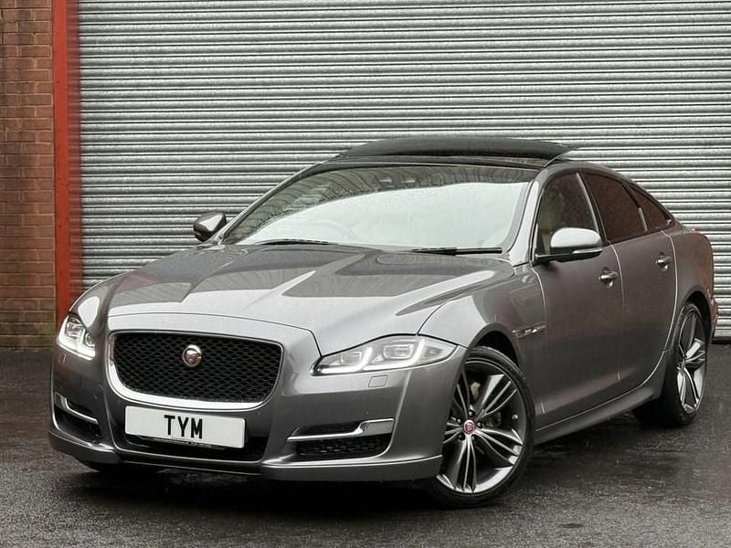 Used Jaguar XJ R-Sport 300 HP (220 kW) 2018 Grey Sedan