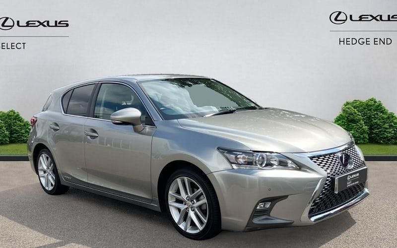 Used 2019 Lexus CT200h Hatchback | £16,539 (Fair price) - Image 1/2