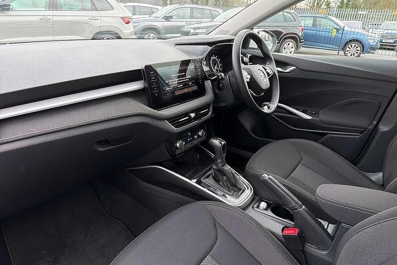 Used Skoda 110 R SE L 81 HP (59 kW) 2024 Moon white metallic Hatchback