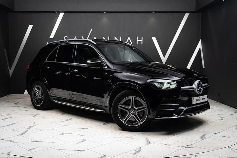 Black Used 2020 Mercedes GLE300 AMG line SUV | £36,990 (Fair price) - Image 1/4