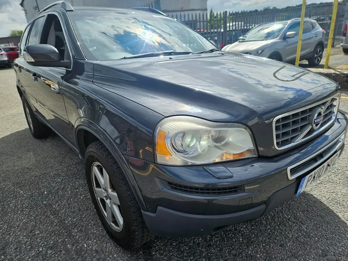Used Volvo XC90 200 HP (147 kW) 2010 Grey SUV