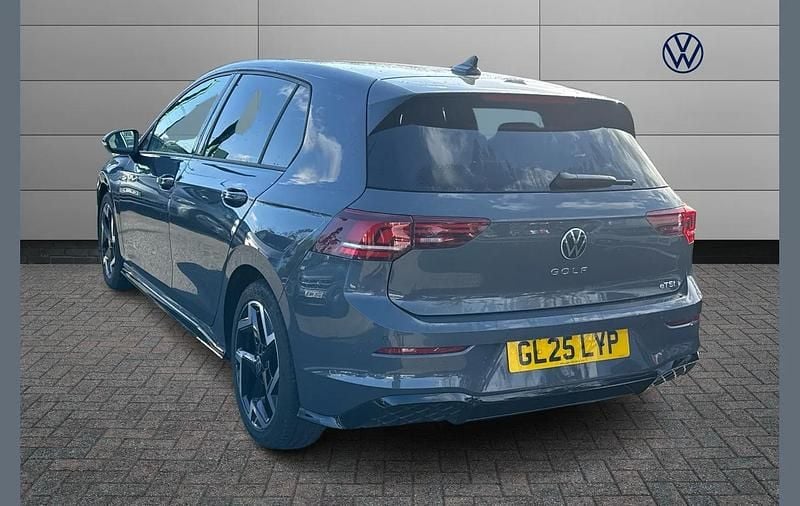 Used VW Golf VIII R-line 147 HP (108 kW) 2025 Grey Hatchback