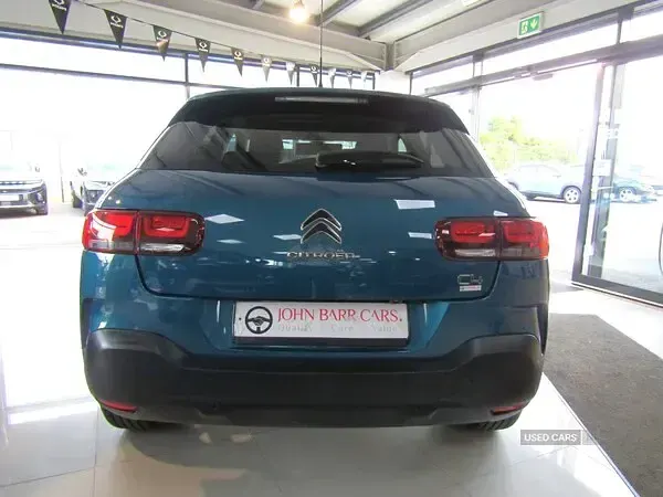 Used Citroën C4 Cactus Flair 100 HP (73 kW) 2020 Blue Hatchback