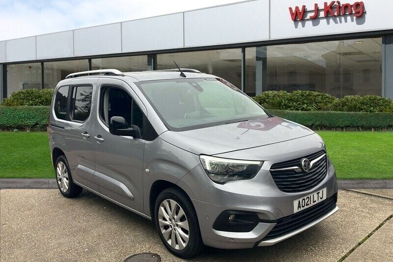Grey Used 2021 Vauxhall Combo Elite MPV | £16,195 (A bit pricey) - Image 1/3