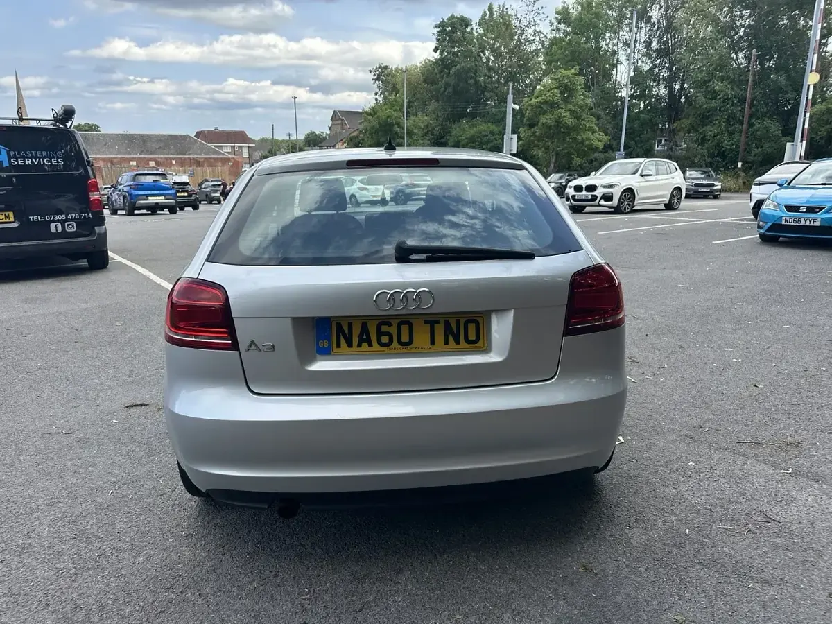 Used Audi A3 102 HP (75 kW) 2010 Silver Hatchback