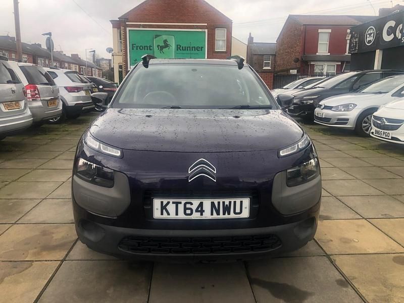 Used Citroën C4 Cactus Feel 2015 Purple Hatchback