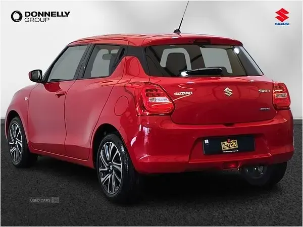 Used Suzuki Swift SZ-L 83 HP (61 kW) 2022 Red fervent Hatchback