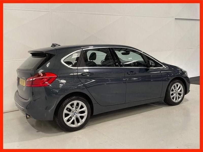 Used BMW 220 Luxury Line 192 HP (141 kW) 2016 Grey MPV