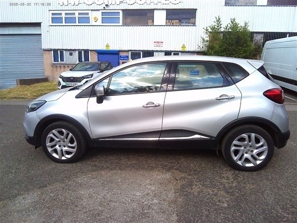 Silver Used 2013 Renault Captur Dynamique SUV | £4,795 (Super price) - Image 1/1