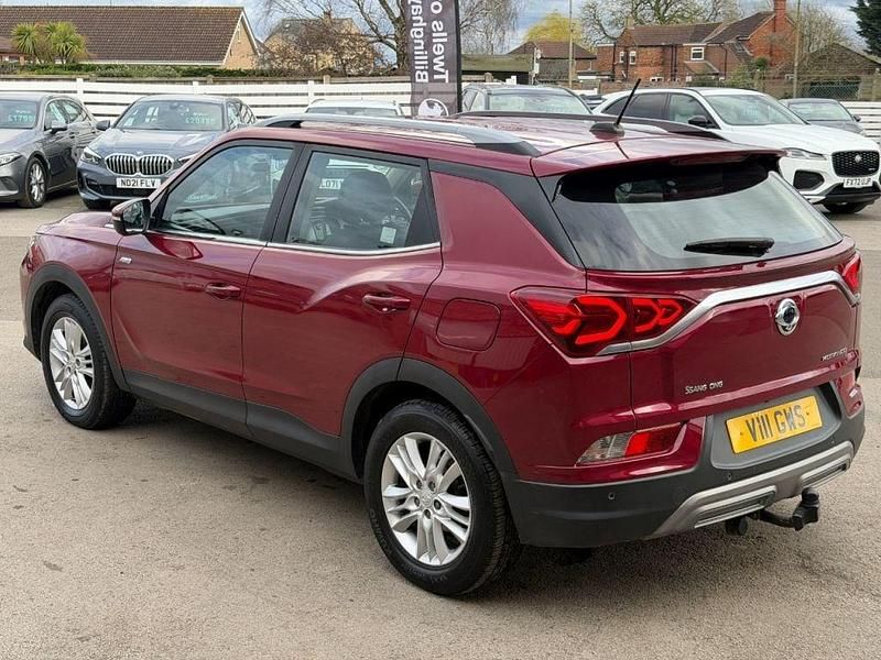 Used Ssangyong (KGM) Korando 136 HP (100 kW) 2020 Red Estate