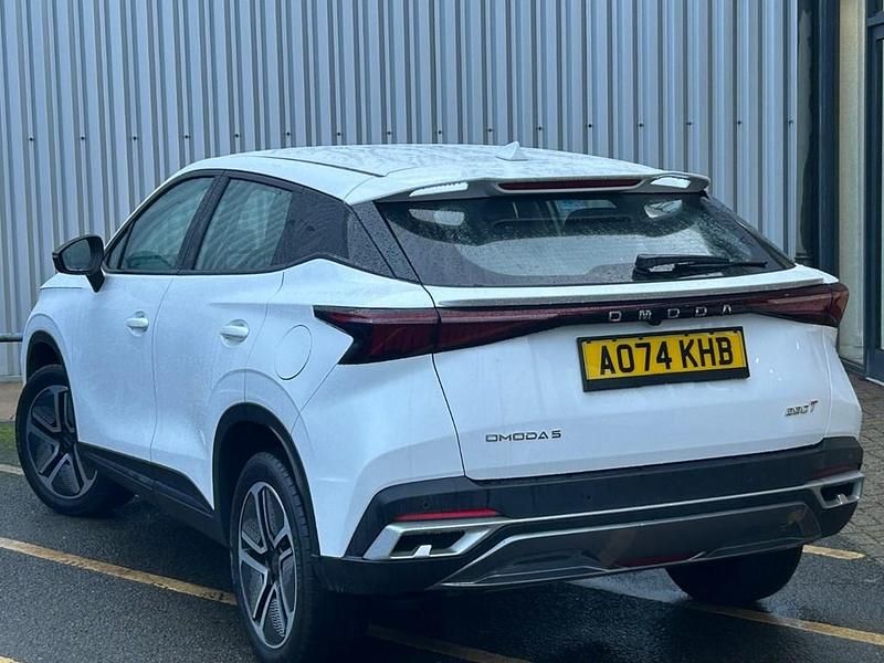 Used Omoda 5 2024 White SUV
