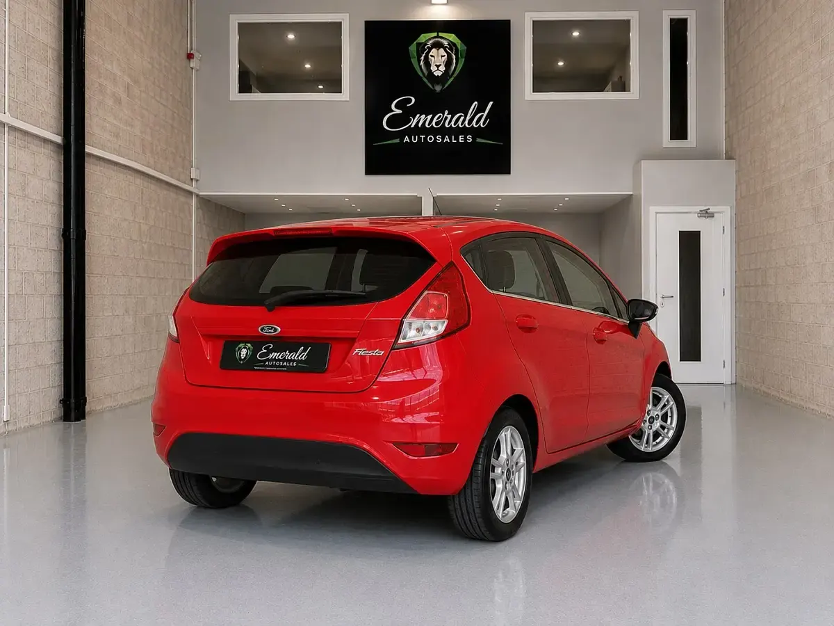 Used Ford Fiesta Zetec 2014 Red Hatchback
