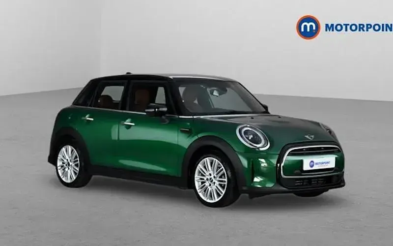 Used Mini Cooper Exclusive 136 HP (100 kW) 2023 Hatchback