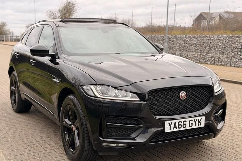 Used Jaguar F-Pace R-Sport 180 HP (132 kW) 2017 Black SUV