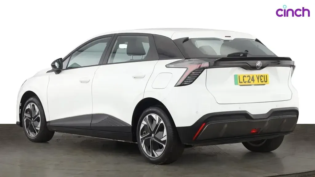 Used MG MG4 EV SE 319 kW (435 HP) 2024 Hatchback