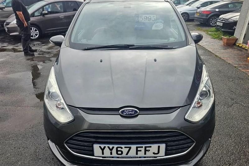 Grey Used 2017 Ford B-MAX Zetec MPV | £4,995 (Fair price) - Image 1/1