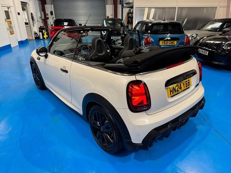 Used Mini Cooper S Cabriolet Comfort 2024 White Cabriolet