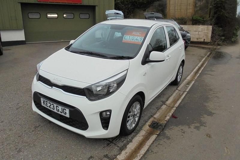 Used Kia Picanto 66 HP (48 kW) 2023 White Hatchback