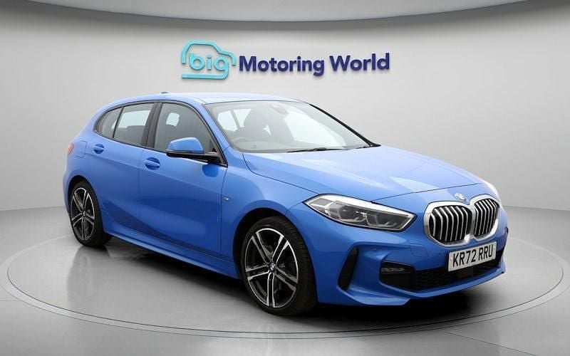 Used BMW 118 M Sport 136 HP (100 kW) 2023 Blue Hatchback