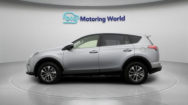 Used Toyota RAV4 Hybrid 197 HP (144 kW) 2018 SUV