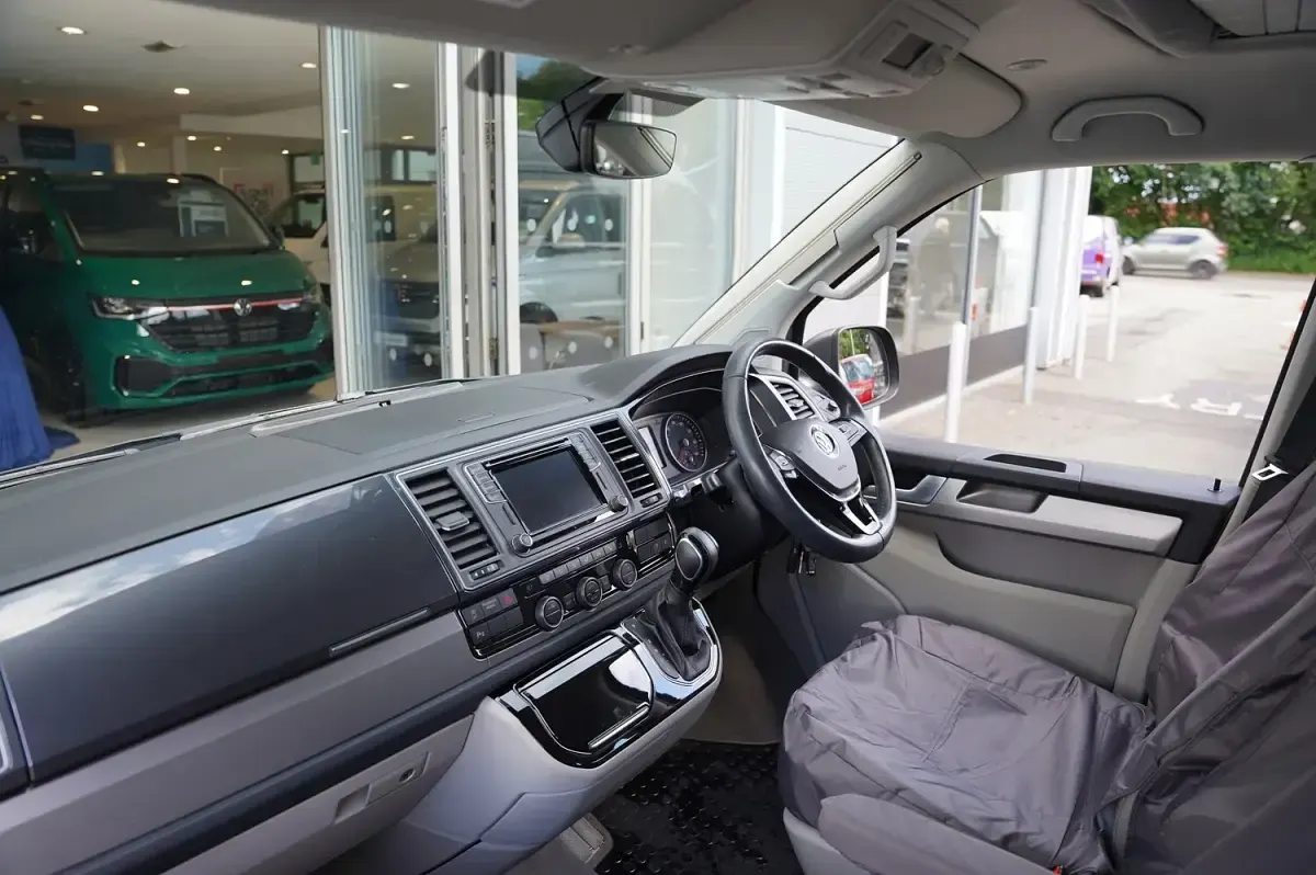 Used VW California California 199 HP (146 kW) 2020 Grey Van