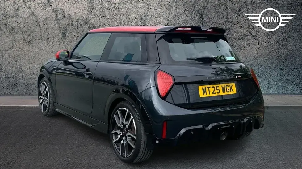 Used Mini John Cooper Works Hatch 228 HP (167 kW) 2025 Grey Hatchback