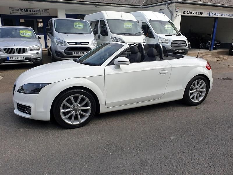 Używany Audi TT Sport 160 KM (117 kW) 2013 Biały Coupe