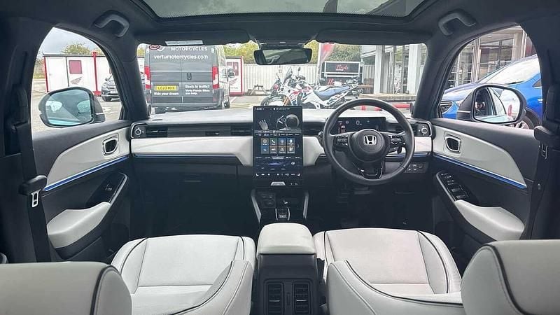 Used Honda e:Ny1 Advance 150 kW (204 HP) 2025 Premium  aqua toraz SUV