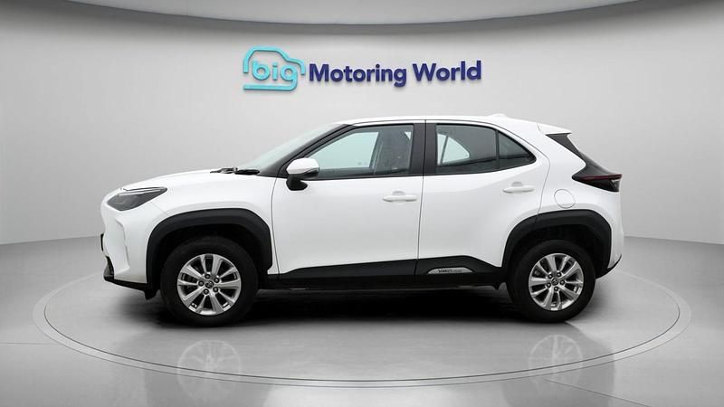 Used Toyota Yaris Cross 2024 White SUV