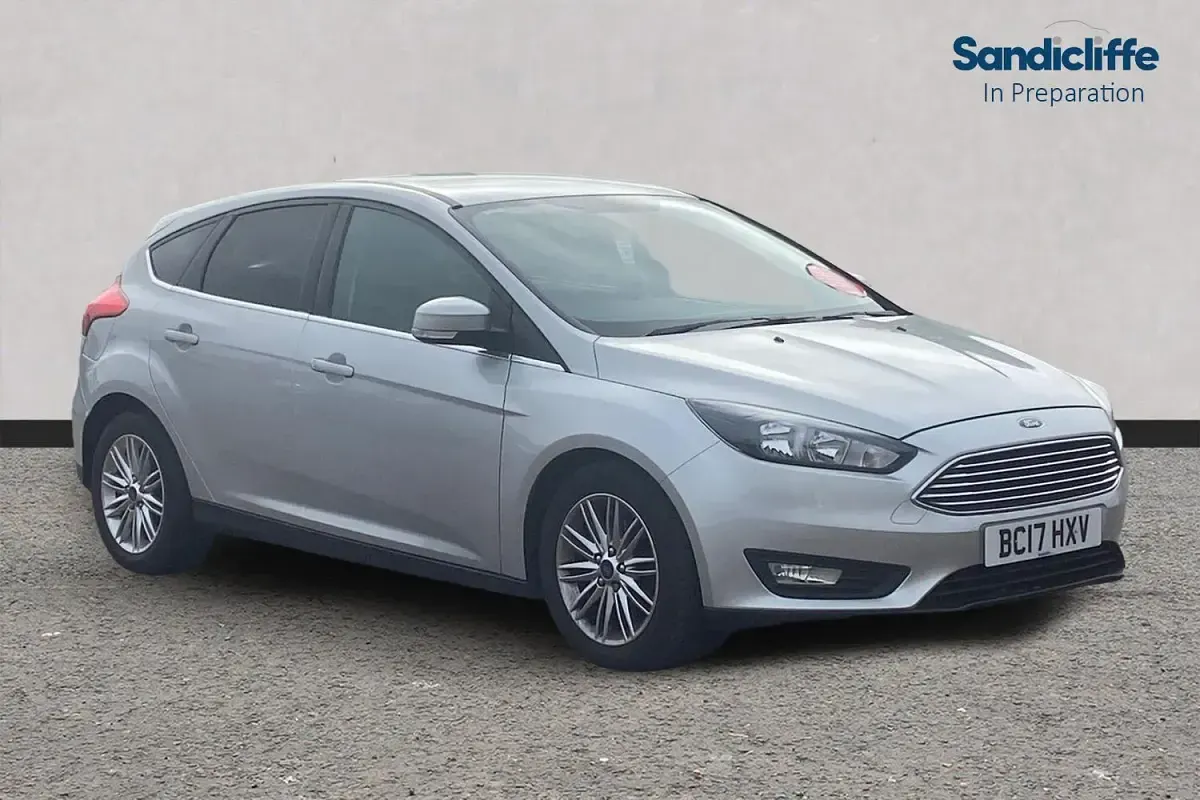 Used Ford Focus Zetec 125 HP (91 kW) 2017 Hatchback