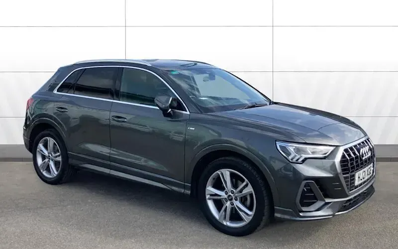 Second-hand Audi Q3 S-Line 150 CP (110 kW) 2023 SUV