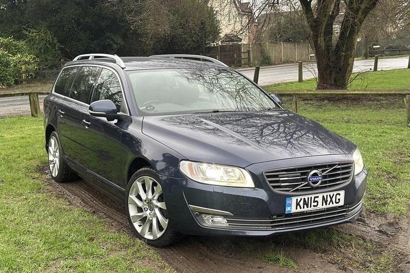 Używany Volvo V70 SE Lux 215 KM (158 kW) 2015 Niebieski Kombi