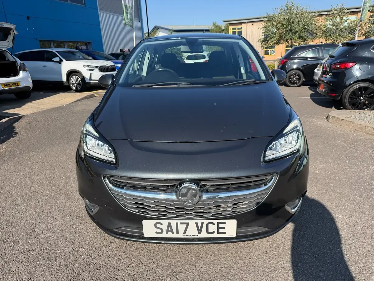 Used Vauxhall Corsa SRi 75 HP (55 kW) 2017 Grey Hatchback