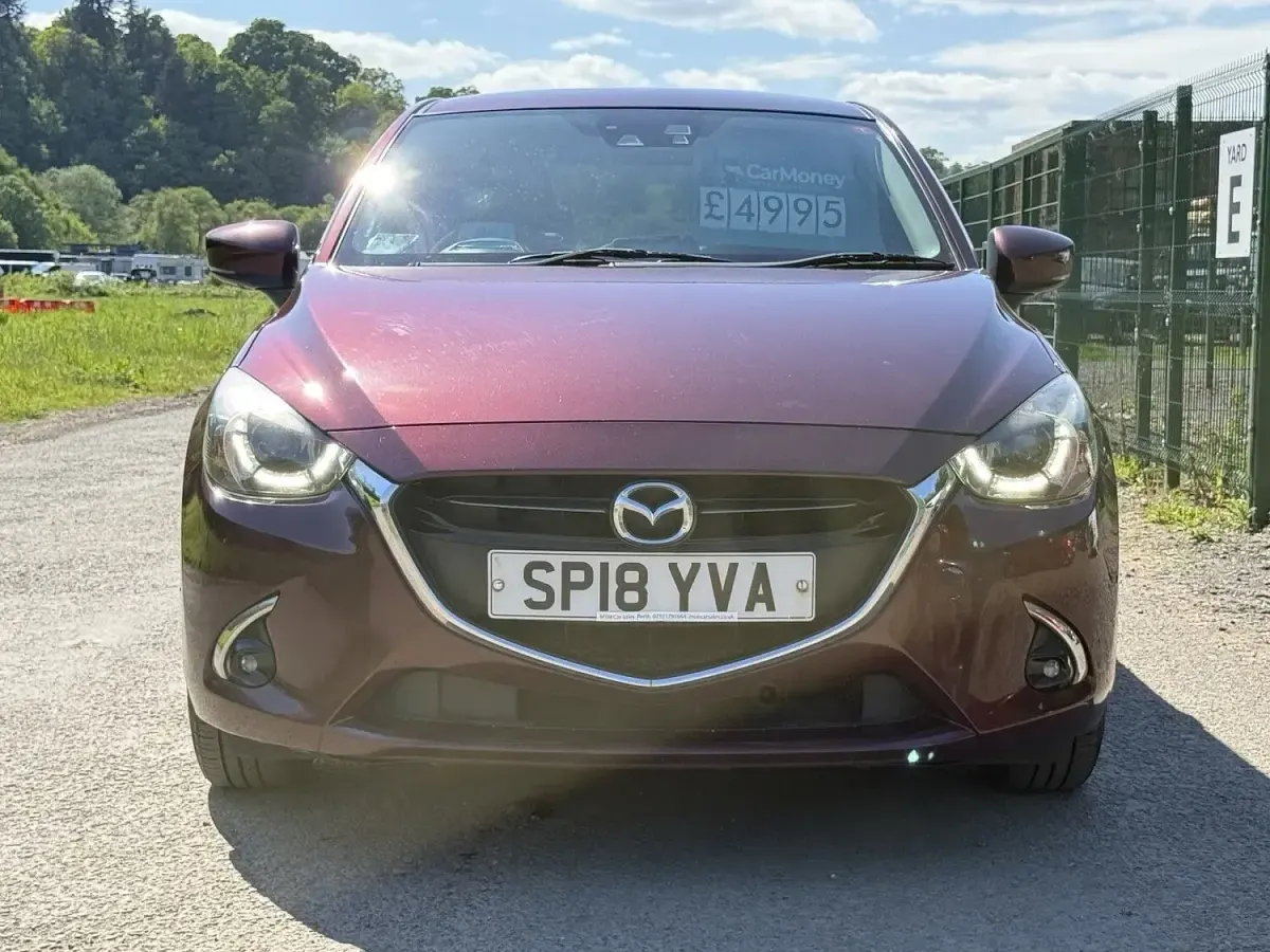Used Mazda 2 Inclusive 90 HP (66 kW) 2018 Red Hatchback