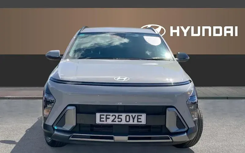 Used Hyundai Kona Advanced 138 HP (101 kW) 2025 Grey SUV