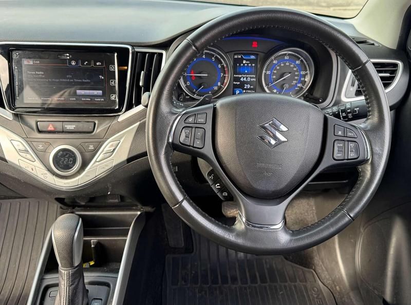 Used Suzuki Baleno SZ5 111 HP (81 kW) 2018 White Hatchback