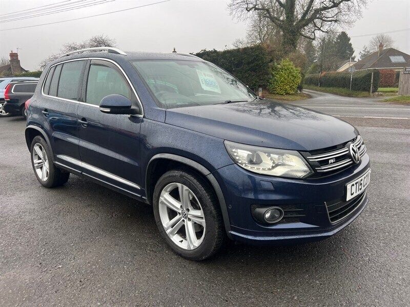 Blue Used 2015 VW Tiguan R-line SUV | £6,495 (Fair price) - Image 1/4