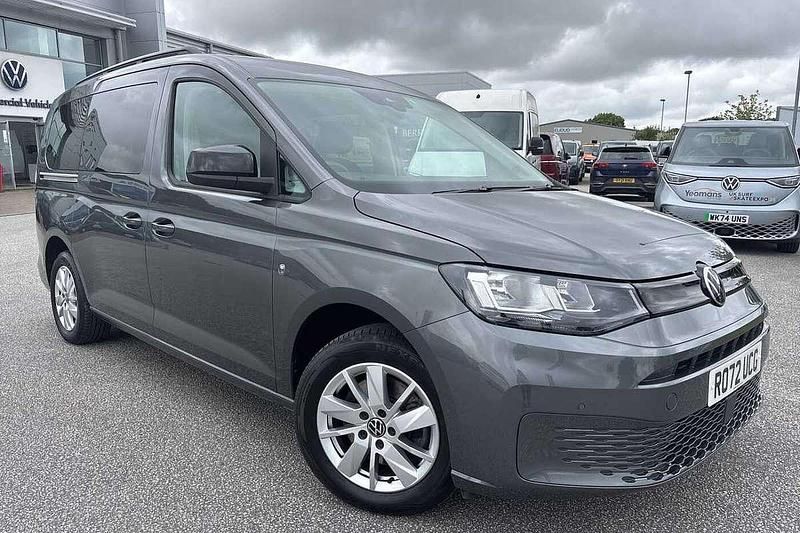 Grey Used 2022 VW Caddy Maxi California MPV | £29,995 (Good price) - Image 1/4
