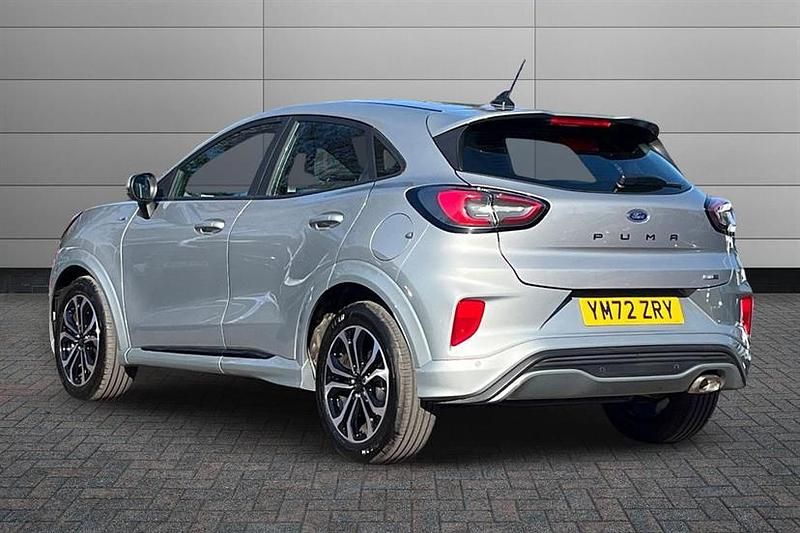 Usado Ford Puma ST-Line 155 CV (114 kW) 2023 Plateado SUV
