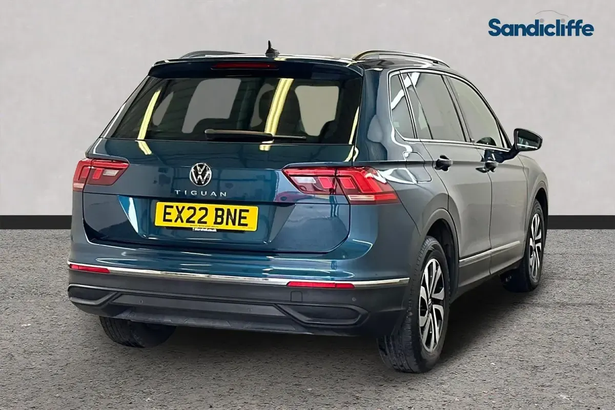 Used VW Tiguan Active 150 HP (110 kW) 2021 Blue SUV