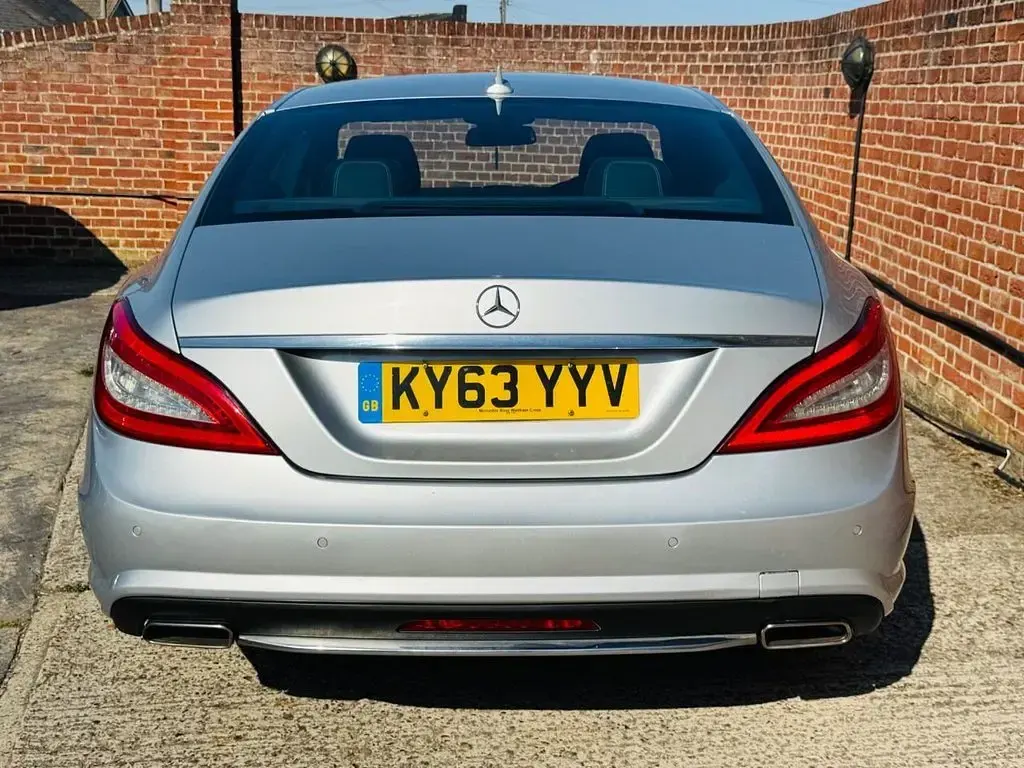 Used Mercedes CLS250 AMG 204 HP (150 kW) 2013 Silver Coupe