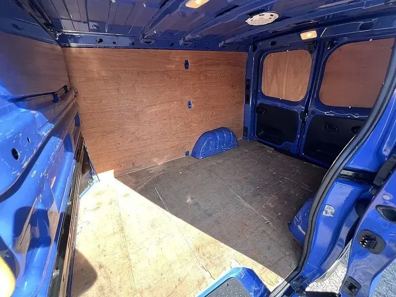 Used Vauxhall Vivaro 90 HP (66 kW) 2026 Blue MPV