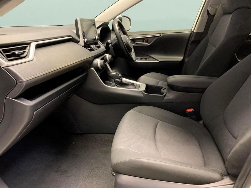 Used Toyota RAV4 Design 2022 White SUV