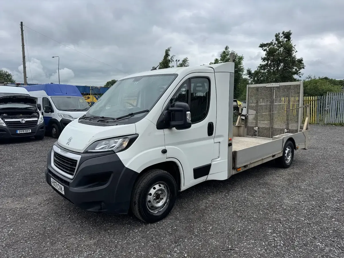 Used Peugeot Boxer 2021 White Van