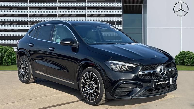 Used Mercedes GLA200 AMG Line Premium 163 HP (119 kW) 2024 SUV
