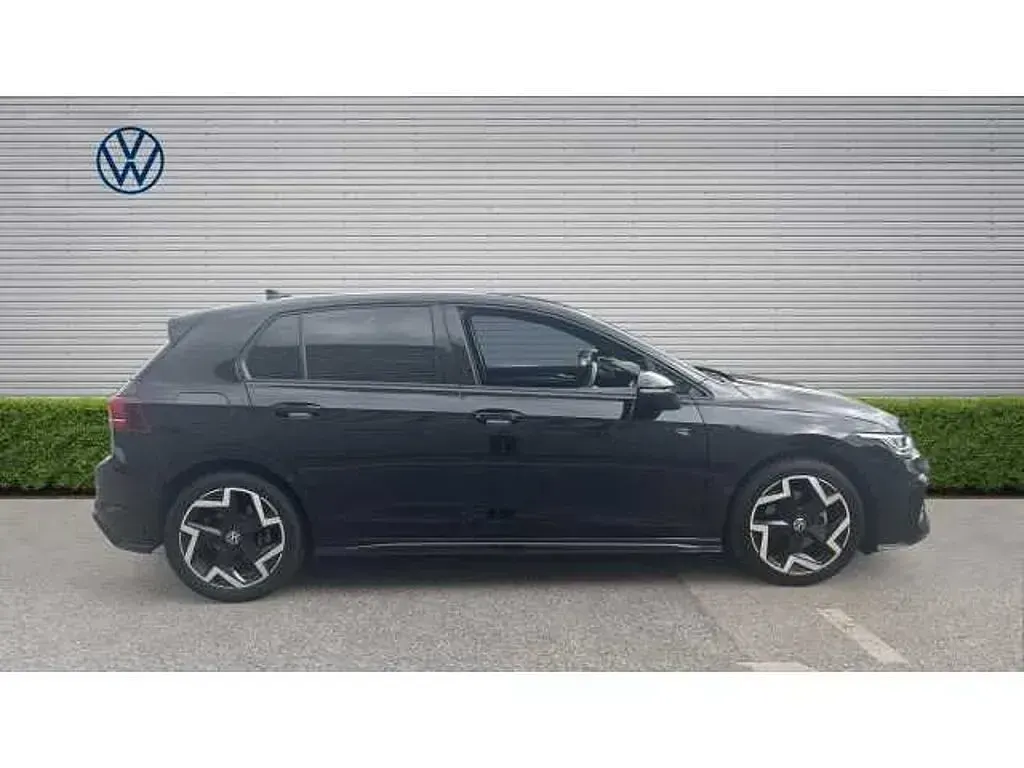 Used VW Golf VIII 150 HP (110 kW) 2025
