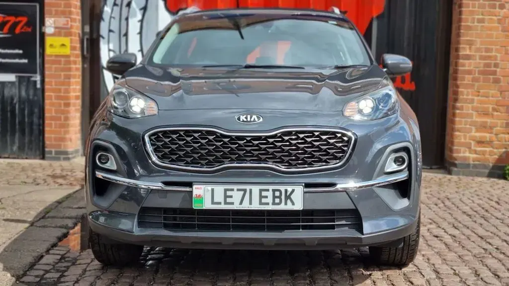 Used Kia Sportage 130 HP (95 kW) 2022 Grey SUV