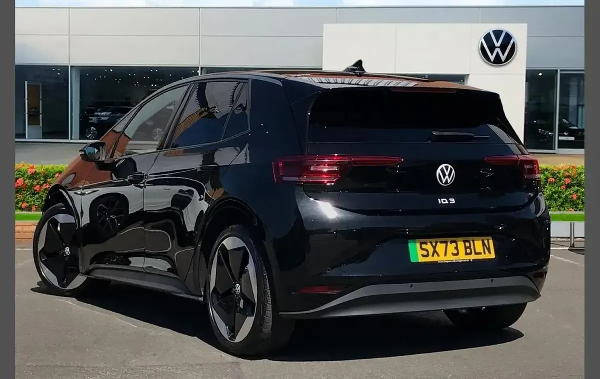 Used VW ID.3 Pro 150 kW (204 HP) 2024 Black Hatchback
