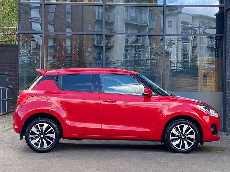 Used Suzuki Swift SZ5 90 HP (66 kW) 2020 Red Hatchback