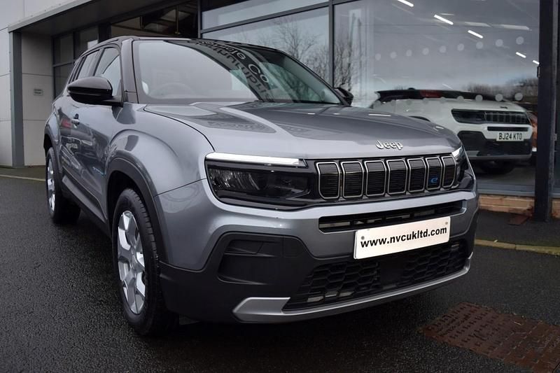 Used Jeep Avenger Altitude 114 kW (156 HP) 2024 Grey SUV